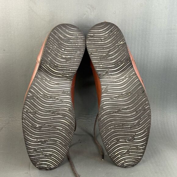 TOMMY BAHAMA MENS Leather brown BOOTS size 10.5 - Picture 8 of 8